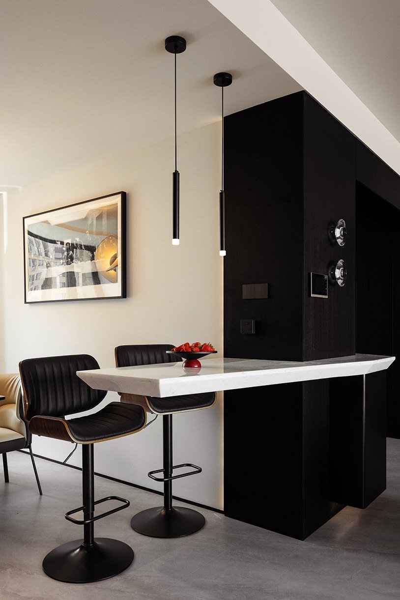White stone bar and pendant lighting detail
